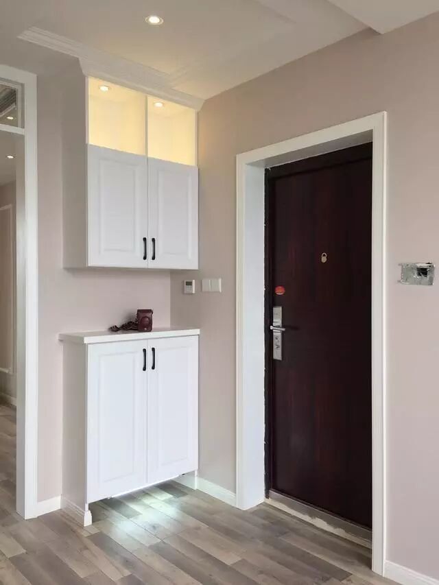 92㎡美式家装好了，头一次看见电视墙这么设计的，美翻了！