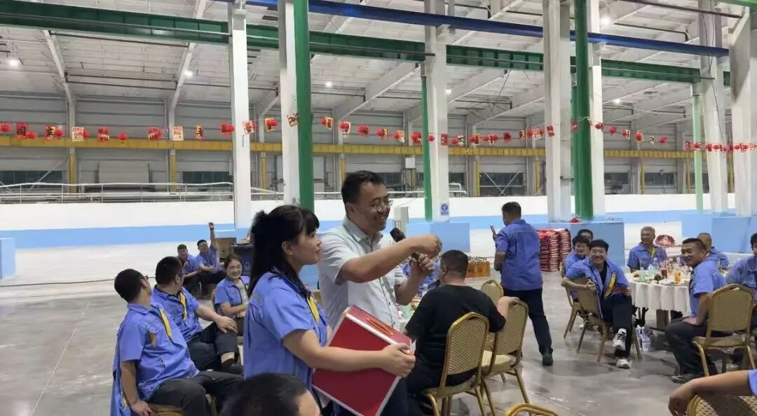 c828f280e42fe19ddc2176424c9572ee.jpg