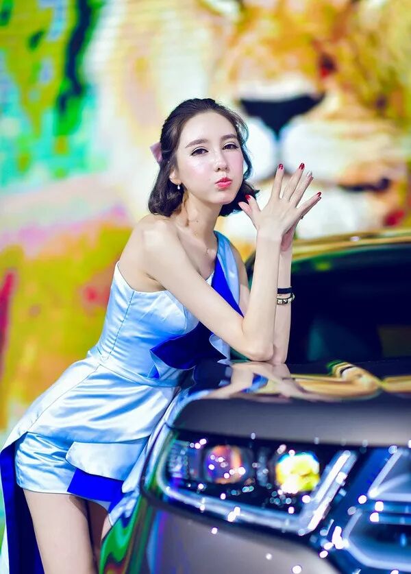 ͼġԸеļλģ AֱEֱϲĸ