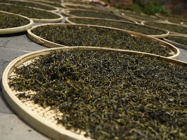 �ڳ�ح12������գ��ն���ƴ���ʦ���Ļ����¾�92��ש����֮��