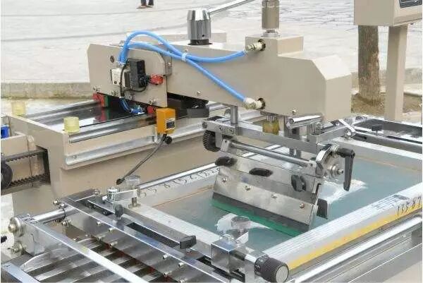 產(chǎn)品印刷圖冊_圖冊印刷200p打樣不能鎖線嗎_紅利地板產(chǎn)品圖冊