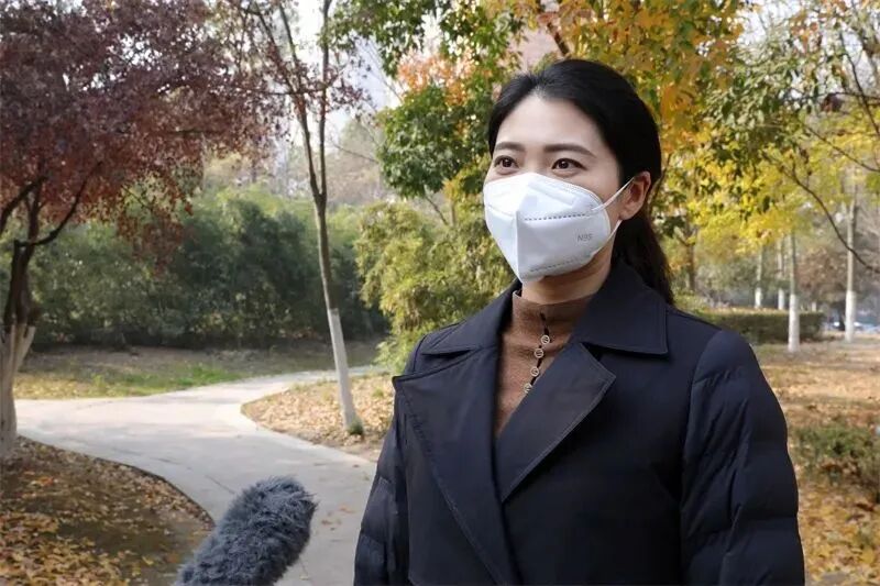 宜城市经济开发区党工委书记,管委会主任杨丽说:"作为宜城经济工作主