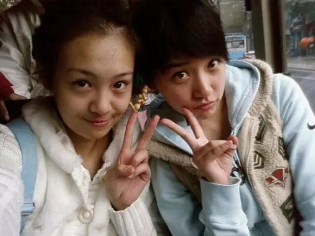 她是郑爽的好闺蜜,没有大红大紫,但是拥有着自己的小幸福