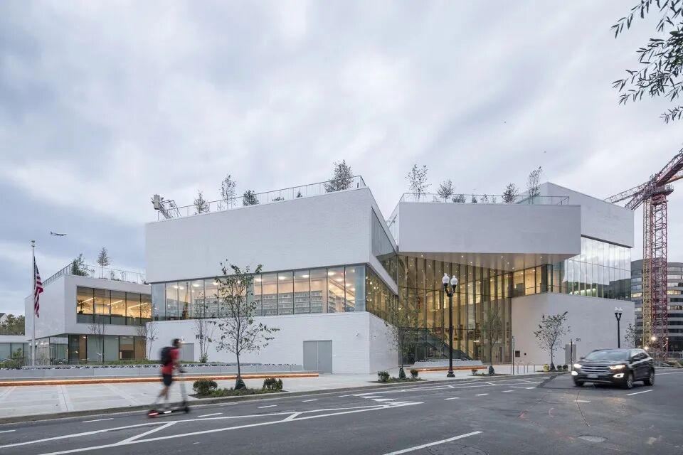 ֱ�л����裬˭������ס��