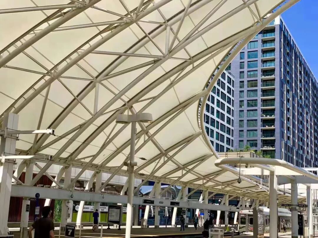 【旅游】一朵花，一座城，美国老城丹佛的前世今生 | 美國貝佳天然藥業