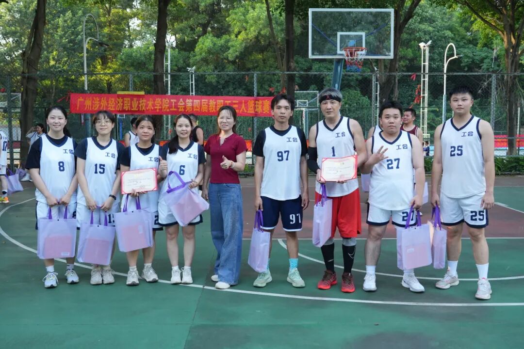 HTF07383.jpg