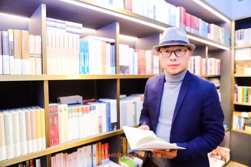 两张QQ群截屏,曝出钟二毛靠诗歌创作究竟赚了几万元?(图11) 两张QQ群截屏,曝出钟二毛靠诗歌创作究竟赚了几万元?(图11)