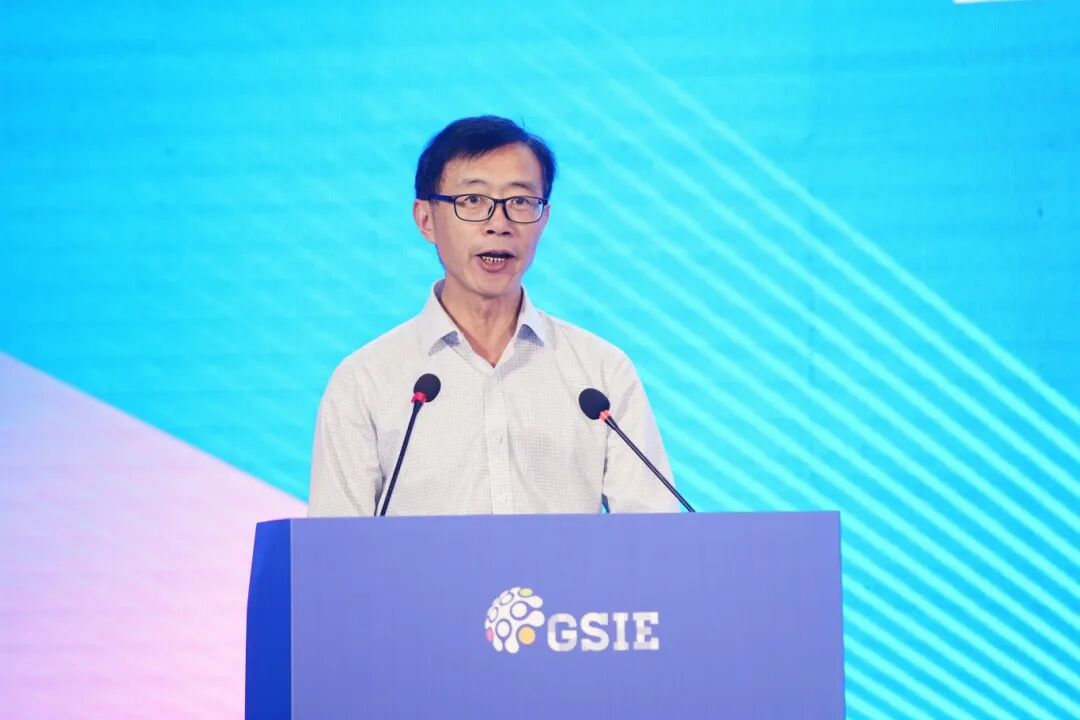 李传东.JPG