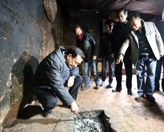 雲南考察丨李克強:一定讓你們盡快從大山深處搬出來