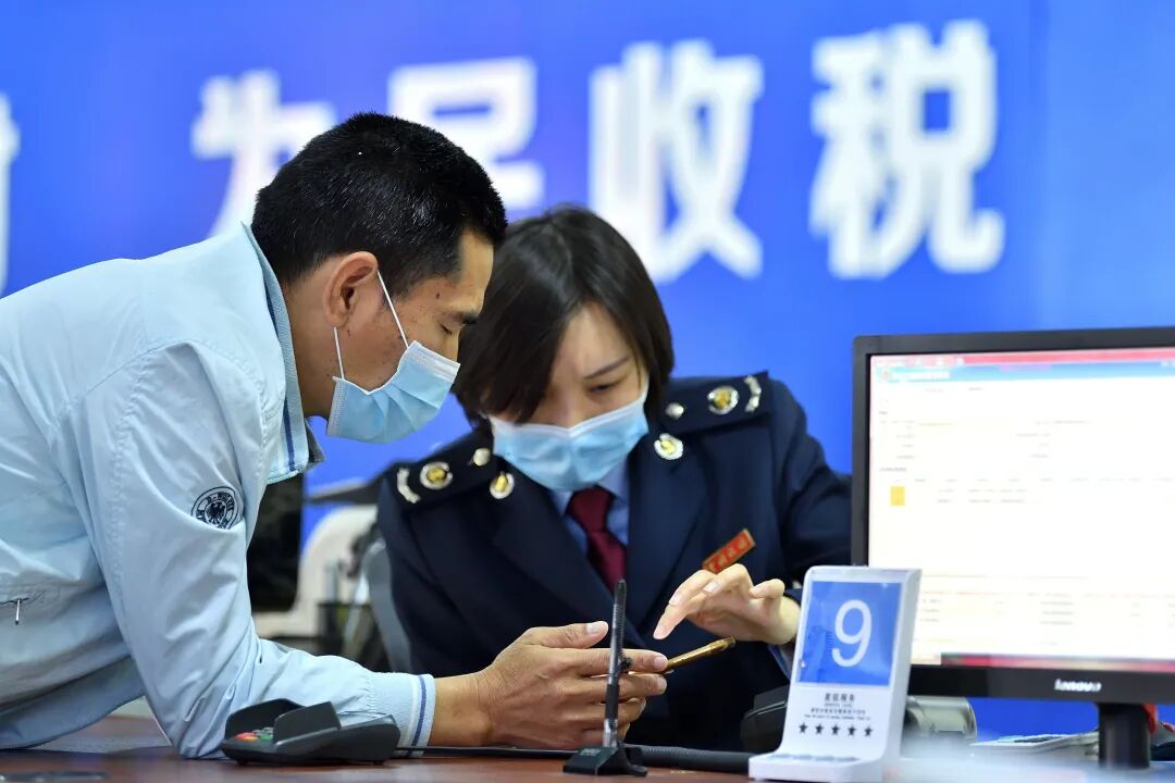 没想到（这项工作的英文）这项工作我还能勉强坚持下来，(图3)