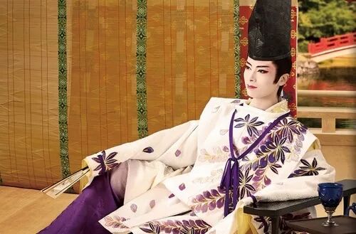 在日本开启了 物哀 的时代的 源氏物语 中艺国际艺术 微信公众号文章阅读 Wemp