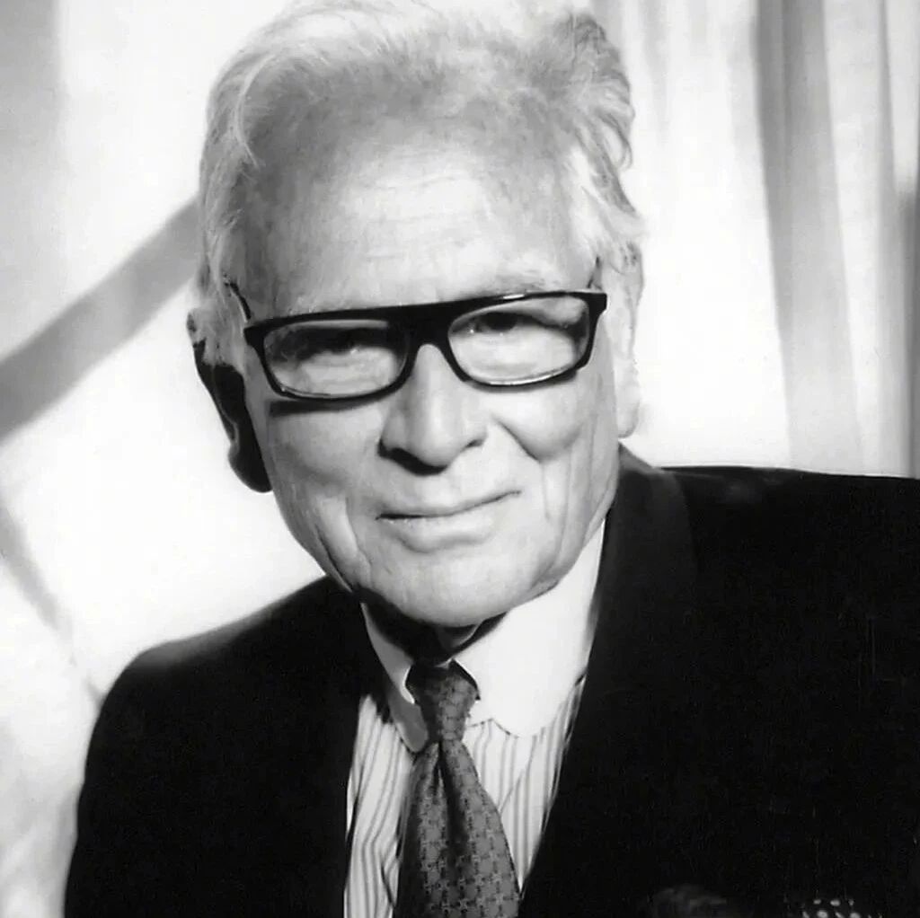 著名时装设计师皮尔卡丹去世，终年98岁