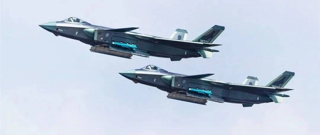 印度空军做好战斗准备，扬言歼20不足为虑，24架苏35才是劲敌
