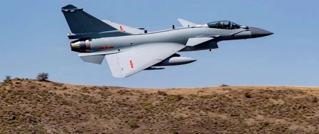 巴基斯坦为何选择歼10？性能全面压制F16，打仗时完全不受限制