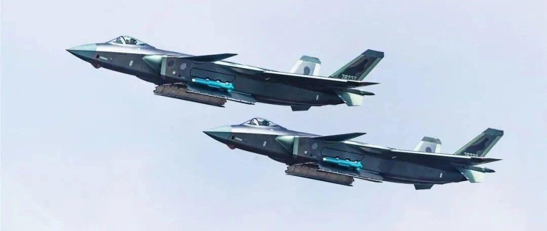 歼20到底有多先进？美国专家给出答案：这是一架几乎没有弱点的战机