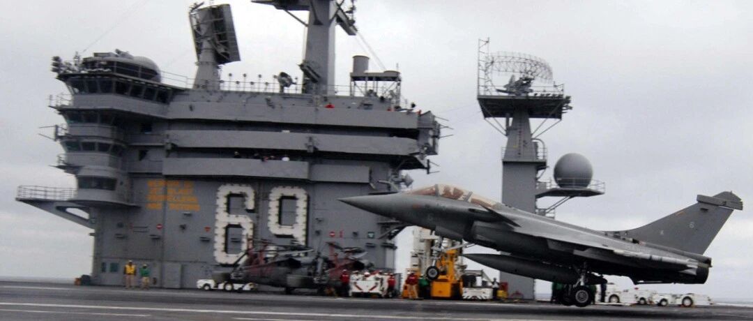 中国海军要抓紧了！印度航母即将搭载四代半舰载机，歼15廉颇老矣？