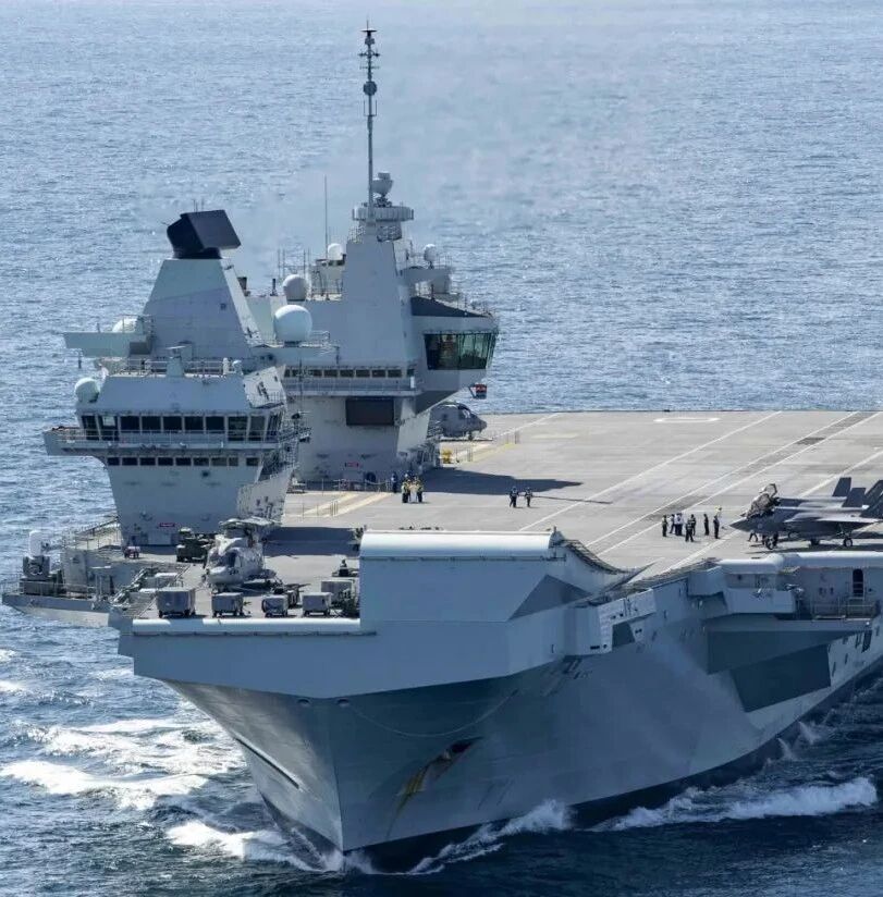 英军航母抵达亚太，美国要求强闯南部领海，100多名感染者等待上岸
