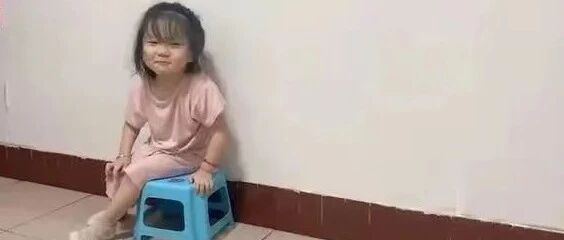 “对不起，我太慢了”，5岁脑瘫女孩一句话，让千万网友瞬间破防......