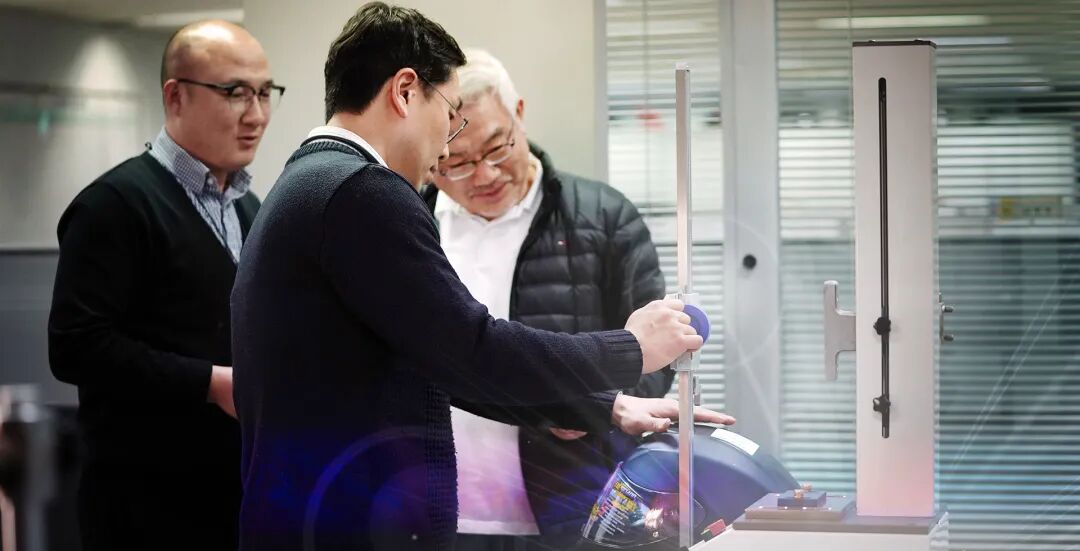“一盔一帶”安全守護行動下，摩托車頭盔企業如何加速設計研發？的圖17