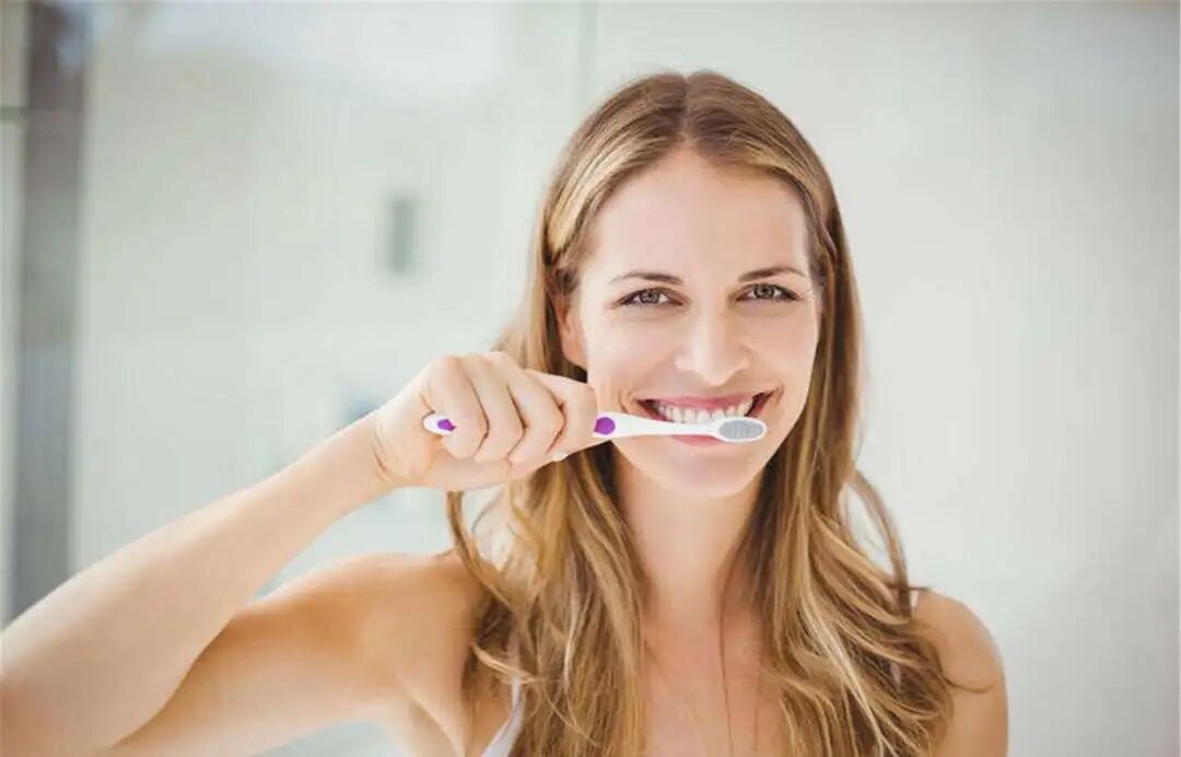 口腔护理包有什么牙周也有“晴雨表“：正确的口腔护理，应该包含哪些步骤？_https://www.jmylbn.com_新闻资讯_第2张