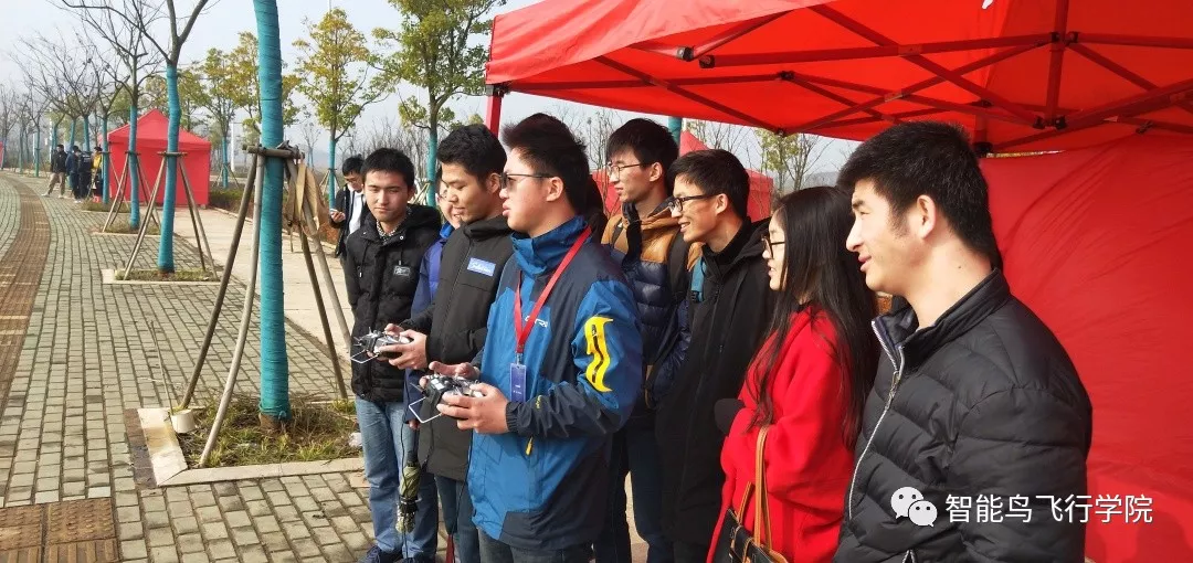 熱烈歡迎中國地質大學師生前來我司參觀