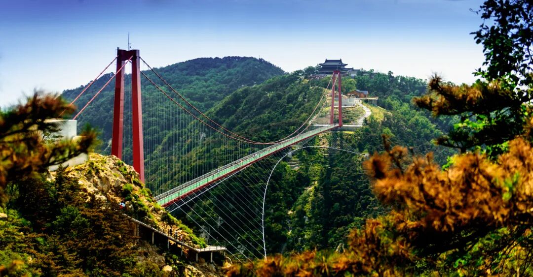 快来看临沂天蒙山上被封印在冰挂里的秋季童话