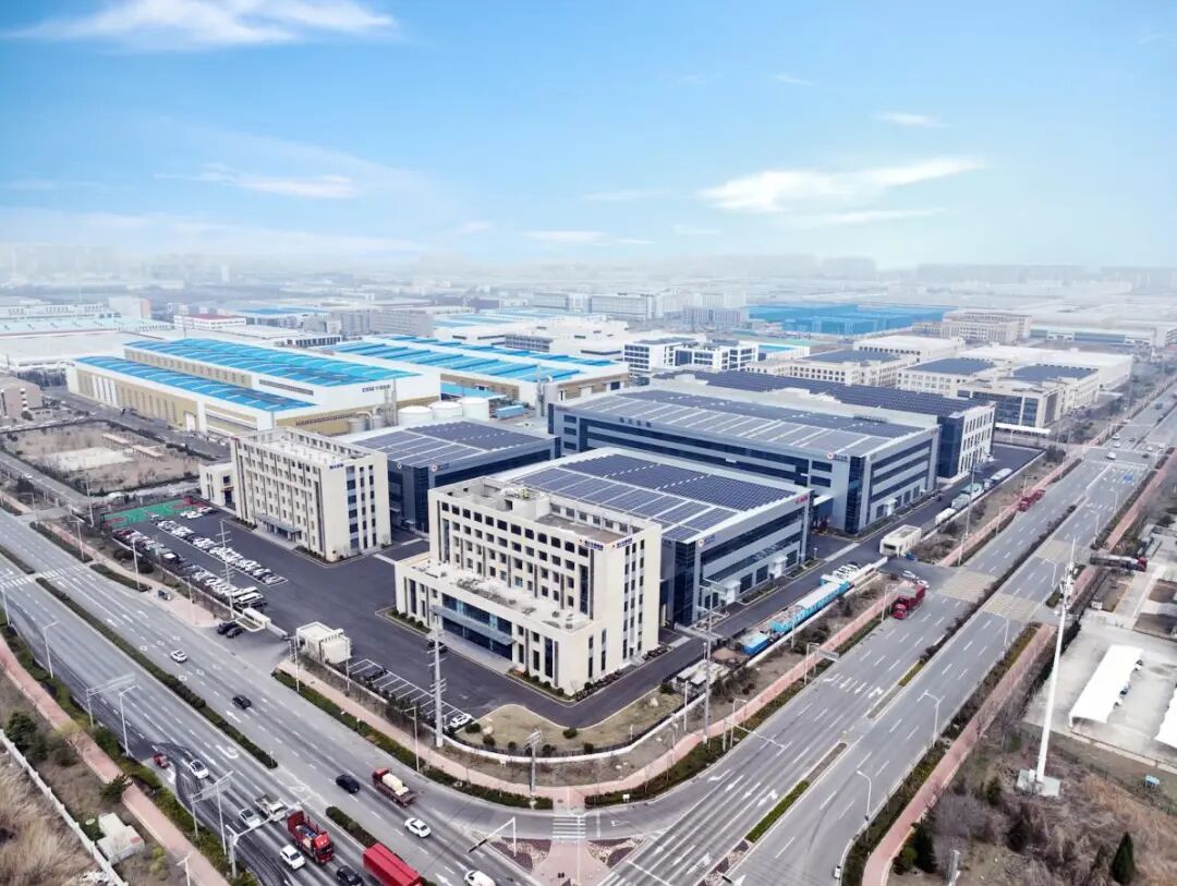 青岛伟德betvlctor官方版生物荣登CCTV《民族品牌》