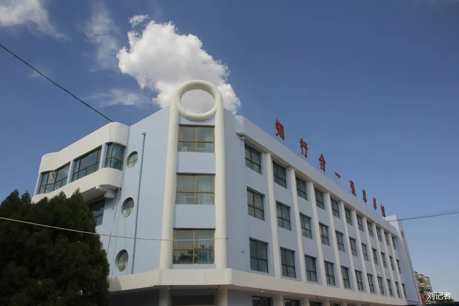 德国F十U教育集团项目(亚洲)主管熊火金博士深入靖远职专考察 德国F十U教育集团项目(亚洲)主管熊火金博士深入靖远职专考察