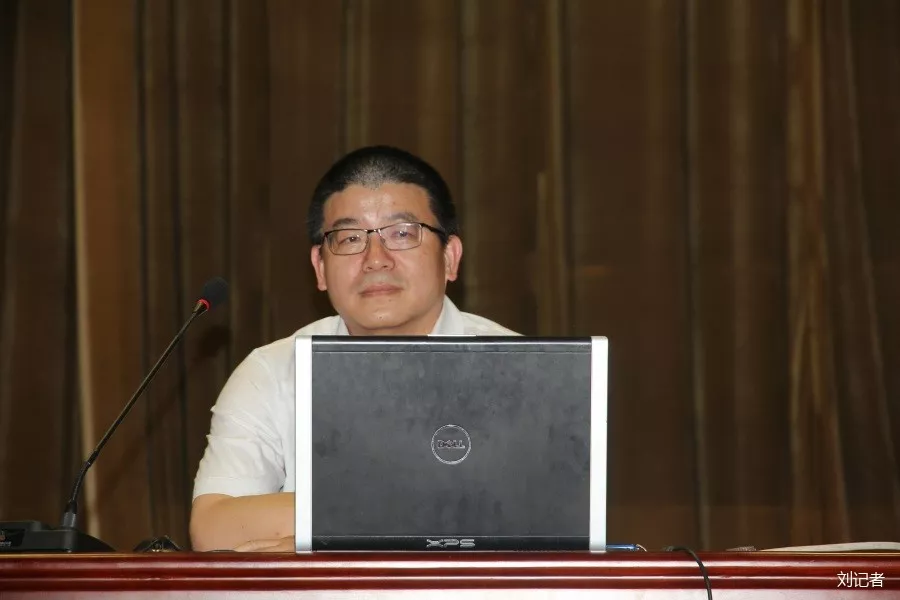 德国F十U教育集团项目(亚洲)主管熊火金博士深入靖远职专考察 德国F十U教育集团项目(亚洲)主管熊火金博士深入靖远职专考察