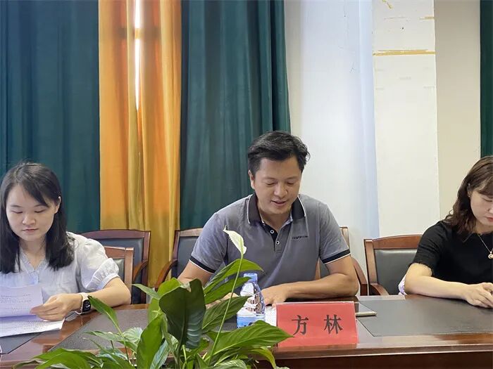 副局长张玲玲出席会议并讲话,福清东张中学王强琳书记,郑雄副校长,庄