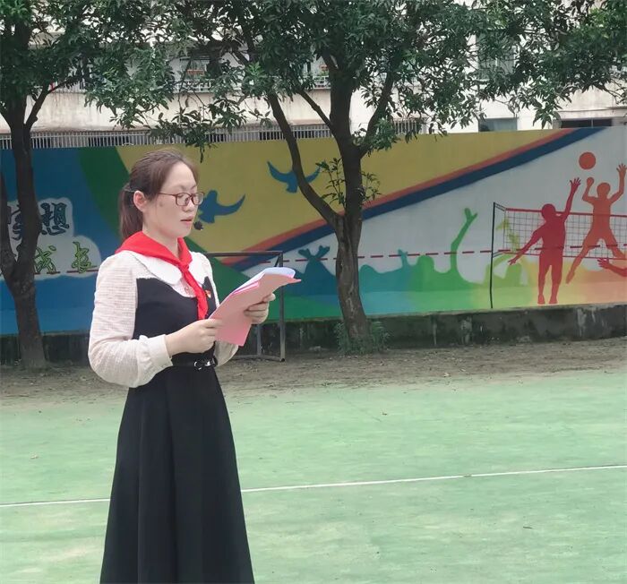 福清东张中学喜迎二十大永远跟党走2022年六一节活动之少先队退队仪式