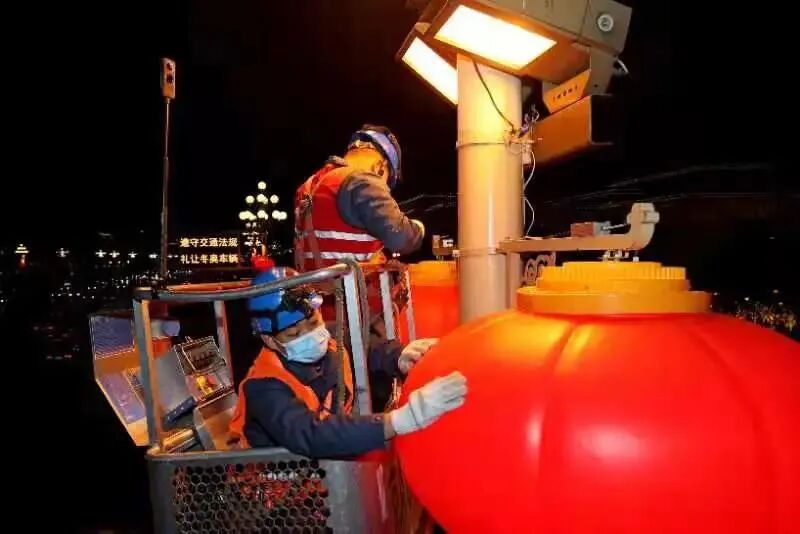 春节来了！冬奥来了！北京城市管理部门认真做好保障工作