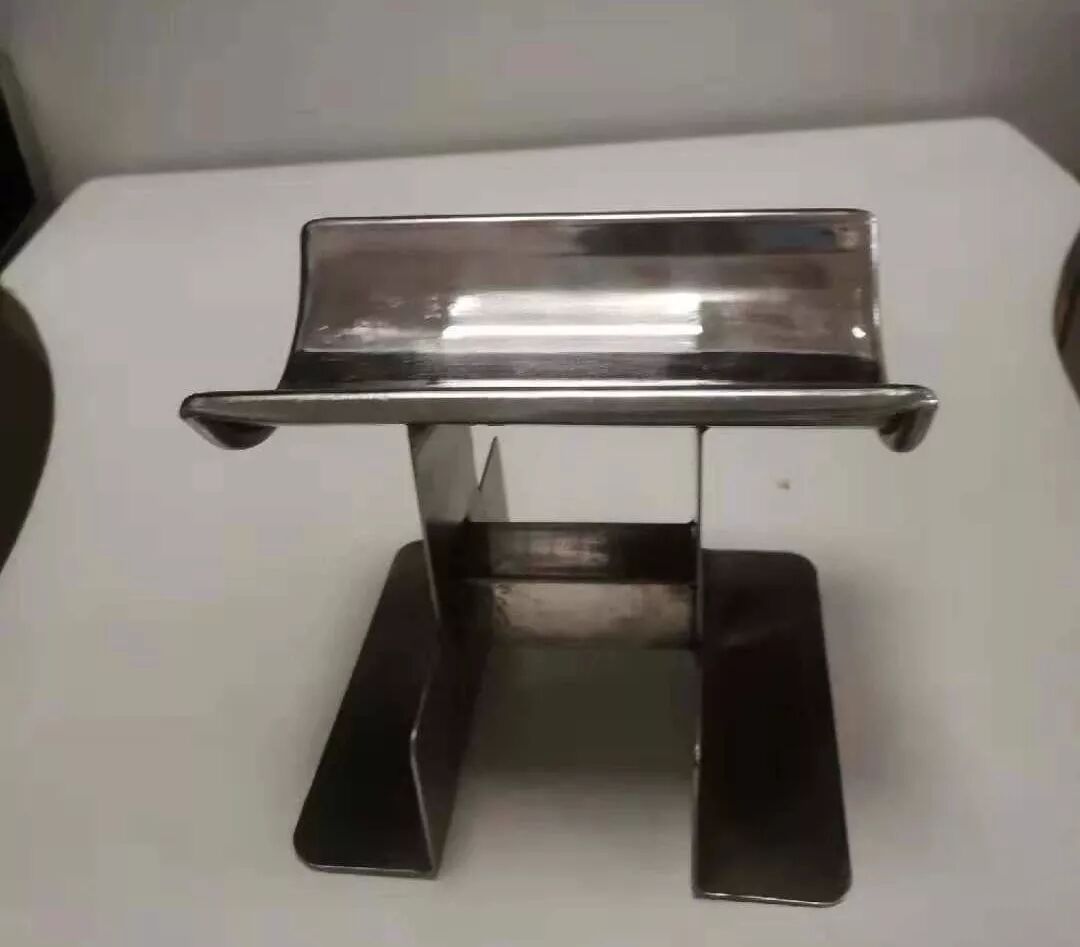 手术头皮夹怎么放（11月阅读Top1）手术缝针集合器、头皮夹清点架，手术室小发明太让人惊喜了！！_https://www.jmylbn.com_新闻资讯_第11张