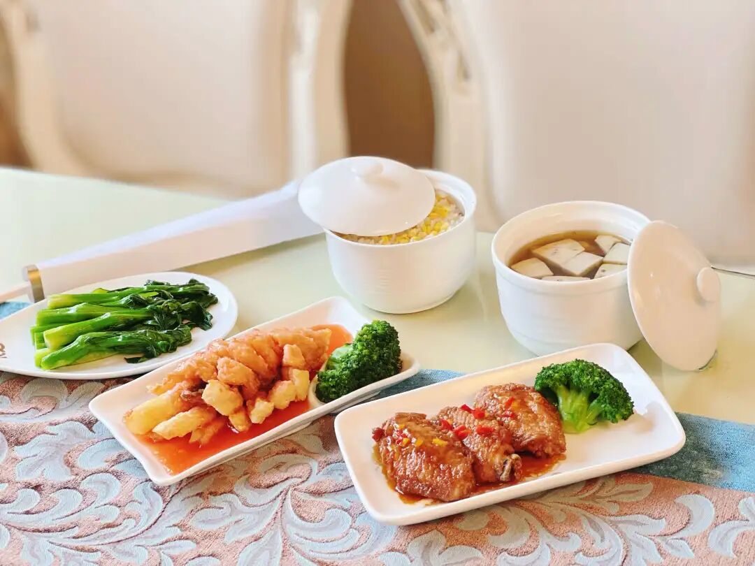 月子哪家會所好_月子會所好處_月子會所啥意思