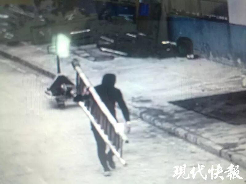 盐城射阳境内一企业内两次共被盗 5.8 吨贵金属