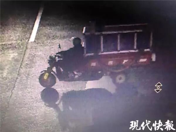 盐城一老人夜晚倒地身亡 现场发现水稻颗粒