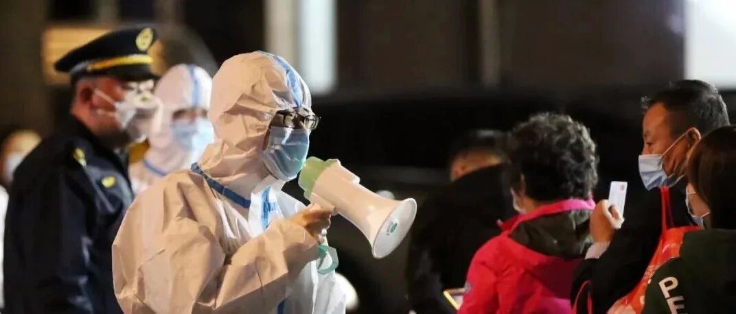 突发疫情！游客暂时不能离开！该地公路、铁路、飞机大面积取消……