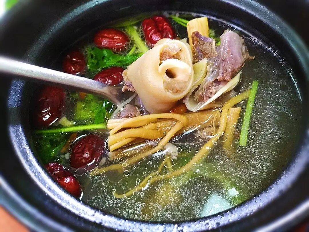 【羊肉党参红枣滋补汤】