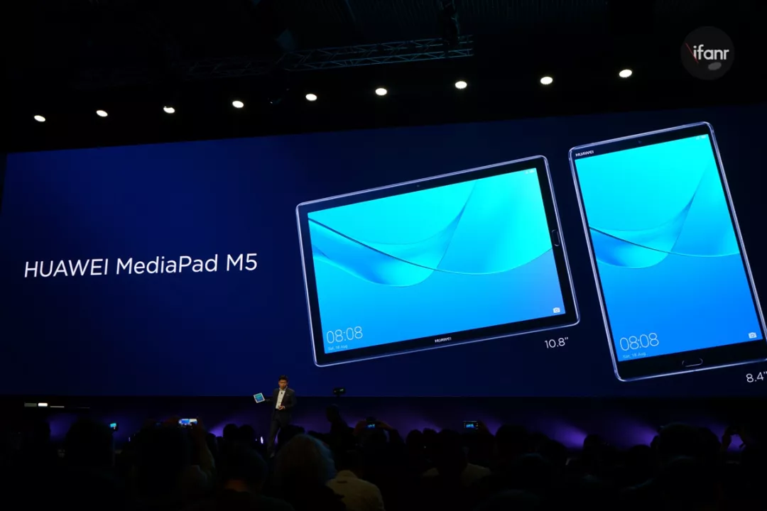 华为发布全球首款全面屏 MateBook 华为发布全球首款全面屏 MateBook