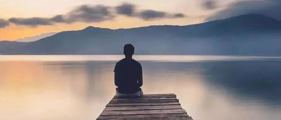 人一生只欠两种人