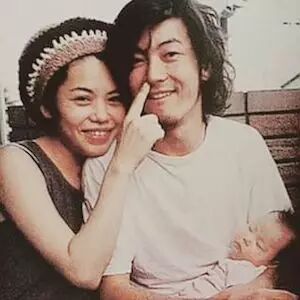 覺得淺野忠信酷斃了 那你一定是沒見過他女兒 無水之池 微文庫