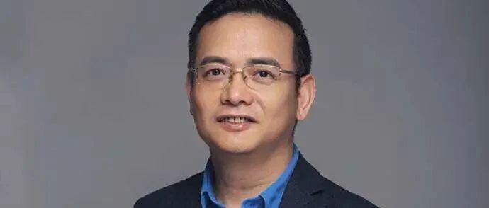 但斌演讲: 假如今天是2030年, 回头看哪些资产能穿越周期, 未来会看到硬资产更好的表现