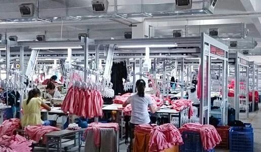 每个老板服装老板都有自己的“难”！ 资讯 档口微信二维码及货源实拍