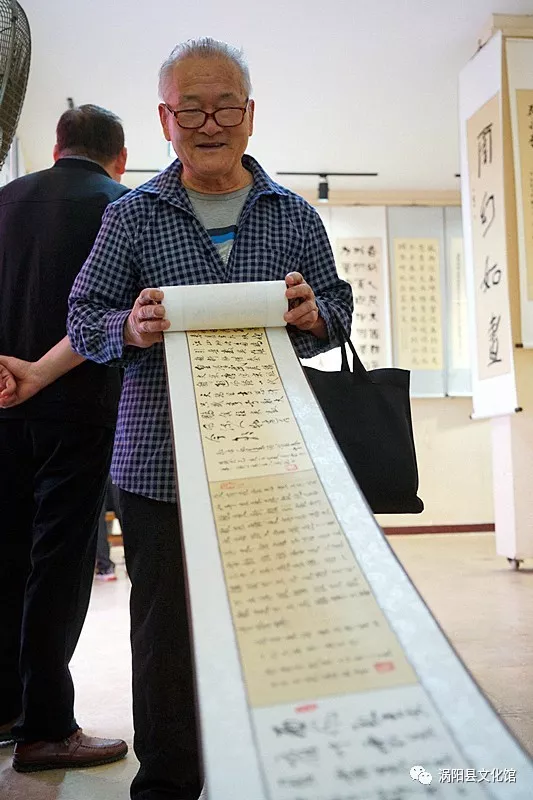 安徽省涡阳县老年书画研究会举办“庆祝人民政协成立70周年 涡阳政协成立40周年书画展” 安徽省涡阳县老年书画研究会举办“庆祝人民政协成立70周年 涡阳政协成立40周年书画展”