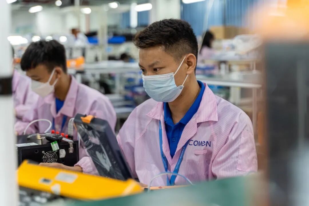 comen监护仪怎么看双语 ｜ Comen： Hard work, innovation behind success 科曼医疗：成功源于奋斗和创新_https://www.jmylbn.com_新闻资讯_第2张