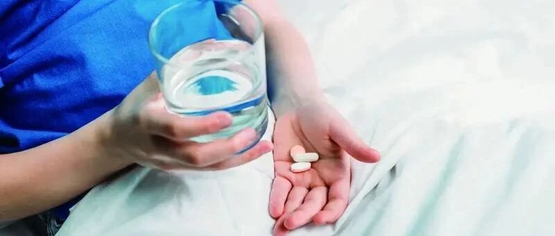 一月60颗止痛药下肚 49岁的他差点肾衰