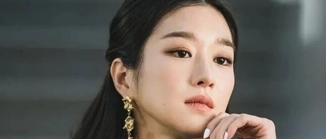 住在江南区的富豪长公主，从来不在x宝买衣服...