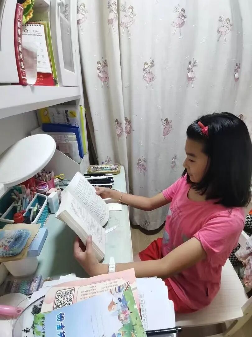 AD105怎么读【2024第(105)期】拓宽知识   启迪智慧之光——2024年上海市外高桥保税区实验小学暑假阅读活动_https://www.jmylbn.com_新闻资讯_第38张