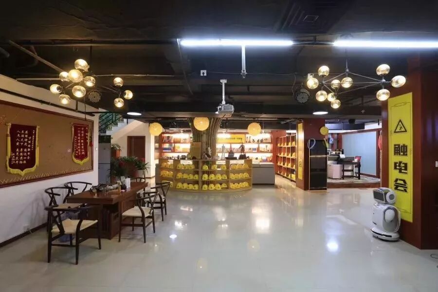 寻找商机做创业项目_微商创业项目有哪些_5万元创业有那些项目