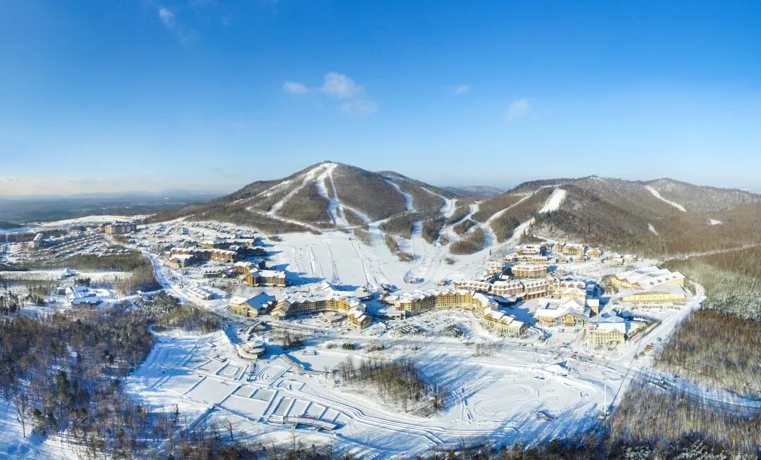 长白山万达滑雪温泉套餐1499元起双11锁价一价全包雪季至3月底